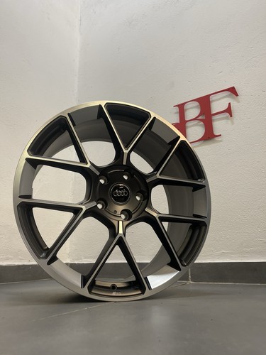 Cerchio originale Audi e-tron GT RS 4J3601025CJ Performance bicolore anteriore - Foto 2 di 4