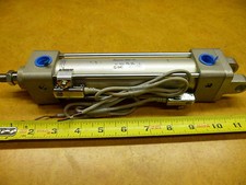 SMC PNEUMATIC AIR CYLINDER NCDA1D150-0500R-A53  W/D-A53 SENSORS  250PSI