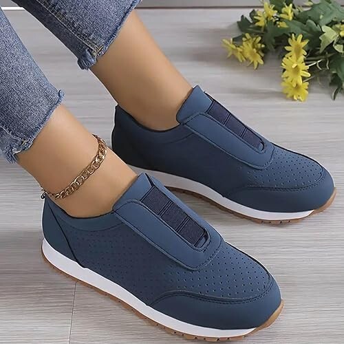 Womens US 7 Walking Shoes Dark Blue Running Lightweight Breathable Slip on Sneak - Afbeelding 3 van 10