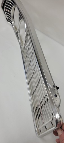 1968 Ford Galaxie  Lt Front Grille  OEM Fomoco - Picture 8 of 10