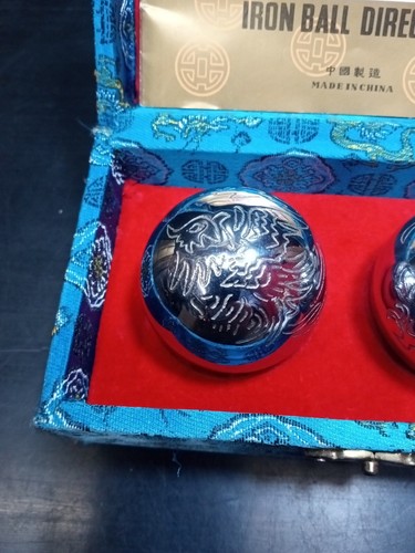 Vintage Chinese Iron Ball Direction Chiming Meditation Stress Balls w/ Case - Picture 3 of 12