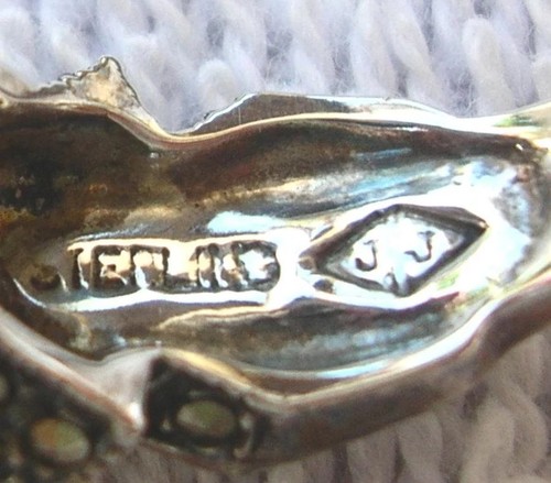 Anillo de cóctel vintage para damas Judith Jack amatista de ley y marcasita talla 8 - Imagen 8 de 8