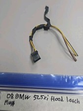 BMW 525 Trunk Latch E60 06-10 OEM 8 196 401 Plug