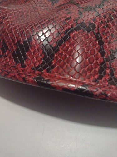 Red Faux Snakeskin crossbody Shoulder Bag Messenger Adjustable Strap - Picture 9 of 9