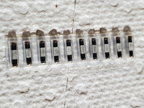 Murata Electronics NFE61PT472C1H9L Feed Through Capacitors - Picture 1 of 2