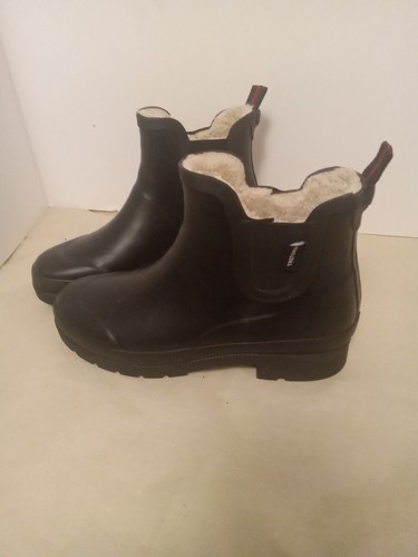 Tretorn Lina Faux Fir Lined Short Ankle Rain Boot Women's Size 9 Black Rubber - Picture 2 of 12