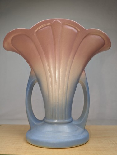 Hull Art Pottery USA Fan Vase 47-9" Mardi Gras Granada Pink Blue Very Nice Vtg - Picture 3 of 24