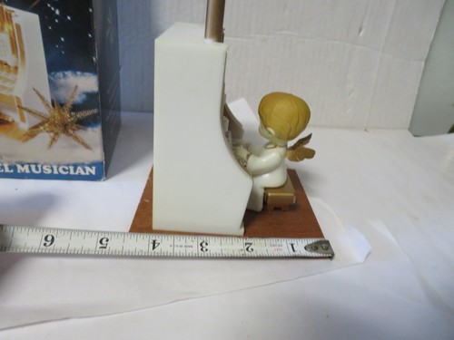Vintage Electronic Musical Lited Organ with Angel Musician 8 Christmas Songs - Picture 10 of 10