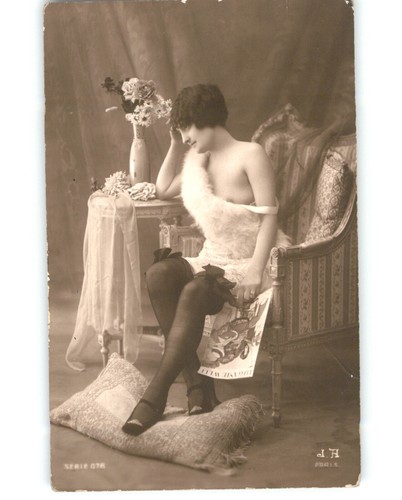 French Erotic Nude Woman Original 1920s RPPC Silver Print Photo - Picture 1 of 2