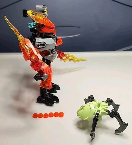 Lego Bionicle Protector of Fire Set-# 70783-HTF Set with Rare Color Spider - Picture 5 of 7