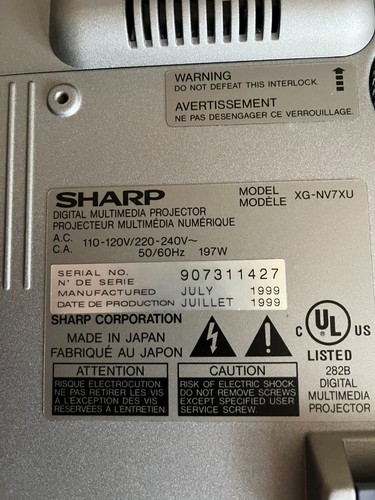 Sharp XG-NV7XU hardly ever used with case - Picture 6 of 8