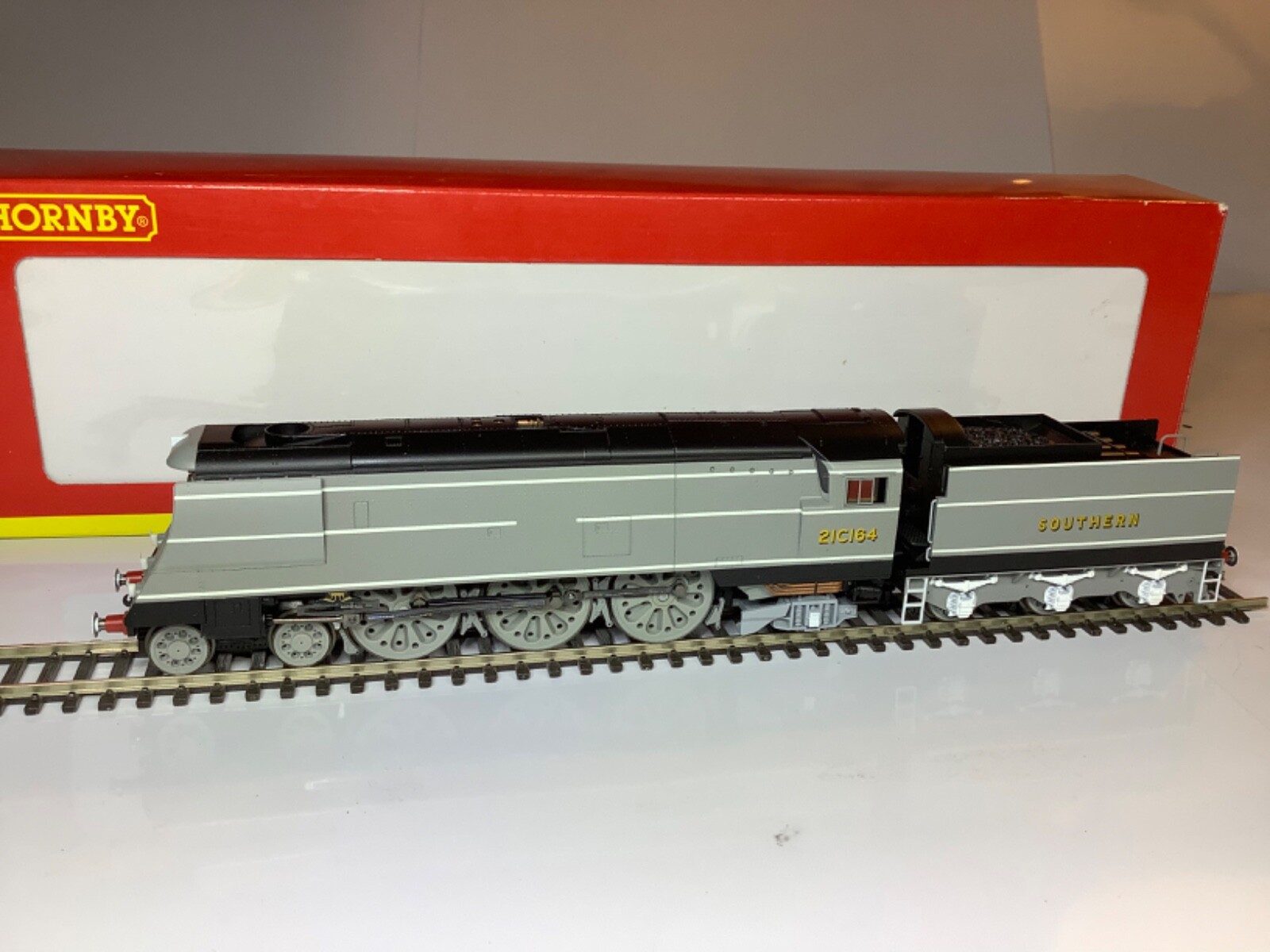 Picture 3 of 6
