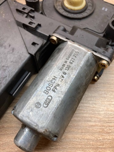 0130821765 Bosch Volkswagen Golf Window Regulator Motor - Picture 5 of 7