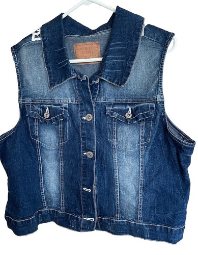 Amethyst Denim Vest W/white Lace Overlay On Back Size Large/XLarge