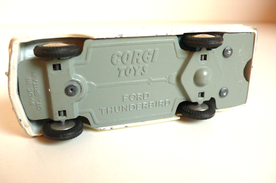 Modèle Réduit CORGI-TOYS Ford Thunderbird - Échelle 1/43 - Années 1960 - Avec Boîte D'origine