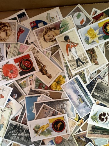 lot of 1,000 x Old tobacco/cigarette cards Like Seen In This Photo Giant Lot - Bild 4 von 11