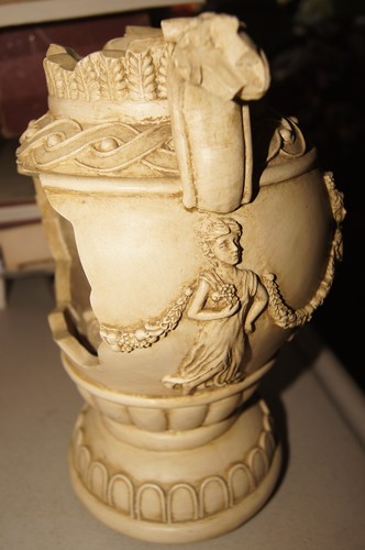 Venetian Renaissance Victorian Roman Greek Water Musical Fountain Vase Urn WORKS - Picture 5 of 11