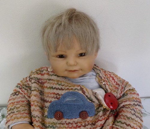 Vintage Max Creations Zapf Baby Doll Rodental Germany c 1989 holding Wooden Toy - Bild 11 von 16