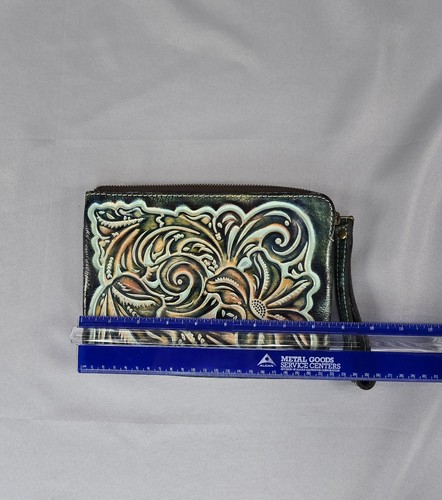 Southwestern Boho Patricia Nash Tooled Leather Cassini Green Wristlet Wallet - Picture 6 of 8