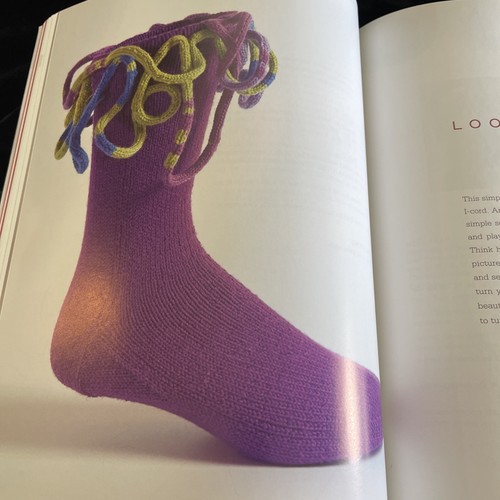 The Embellisher Sock Charles Handy Signed Copy, Hip Knit Hats Cathy Carron - Bild 10 von 23