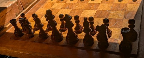 Vintage German Staunton Chess Set Hand Made w/ Original Box Weighted Pcs 3.5" K - Bild 9 von 14