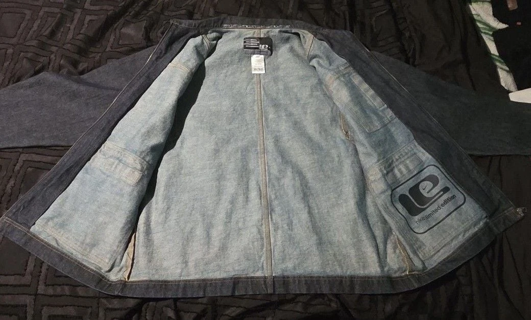 Nike Limited Edition Denim Jacket Size XL Blue image 3