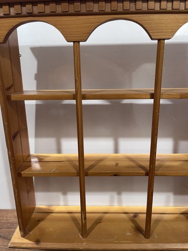 Vintage Stil Rustikal 9 Teetassen/Untertassen 3 Ebenen Holz Display Kurioses Wandregal - Bild 2 von 24