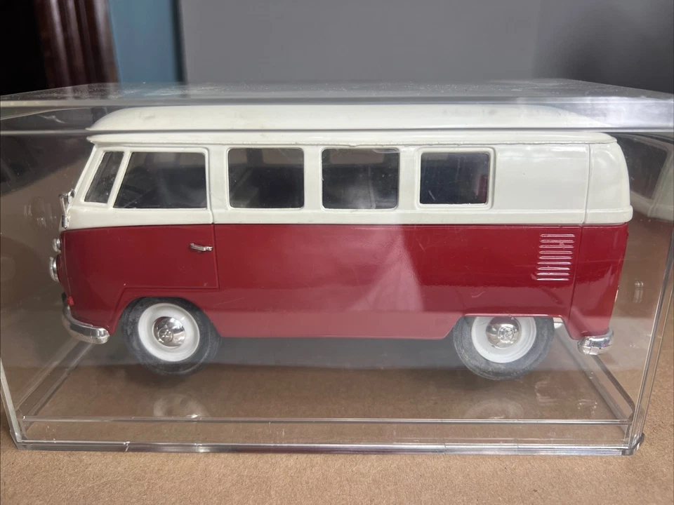 Autobús Volkswagen Sólido 1966 11 ventanas VW autobús 1:19 fundido a presión en estuche Foto 3 de 4