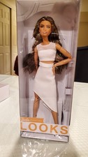 Barbie Signature Looks # 1 Doll Move Body Lina Sculpt GTD89 2020 Mattel