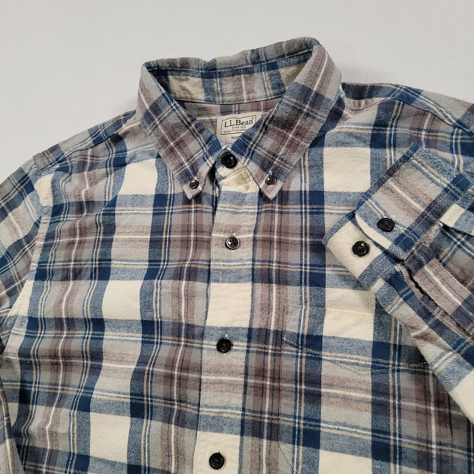 L.L.Bean Men Flannel Shirt Large Slim Fit Plaid Blue Brown Button Up 510590
