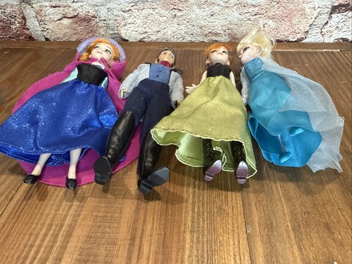 Disney Frozen Set of 6 Dolls Anna Elsa Hans Kristoff 6" Dress Stands Olaf EUC - Bild 9 von 9