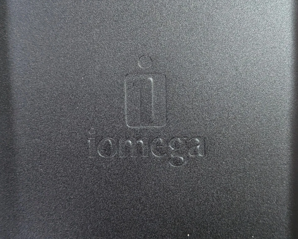 Iomega StorCenter ix2 Network Hard Drive NAS 500 GB- - Immagine 2 di 4