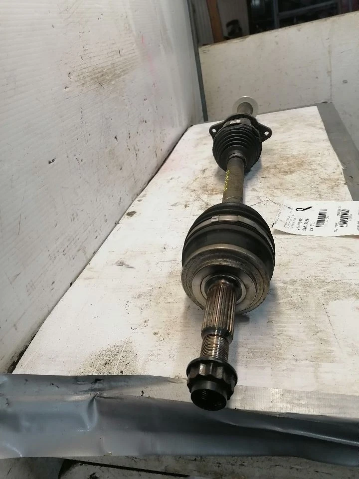 Eje delantero derecho pasajero se adapta a 21-23 VENZA 1538591 Foto 2 de 4