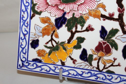Plat décoratif en faïence de Gien, décor Pivoines, dimensions 29.5 x 26.5 cm - Imagen 6 de 8