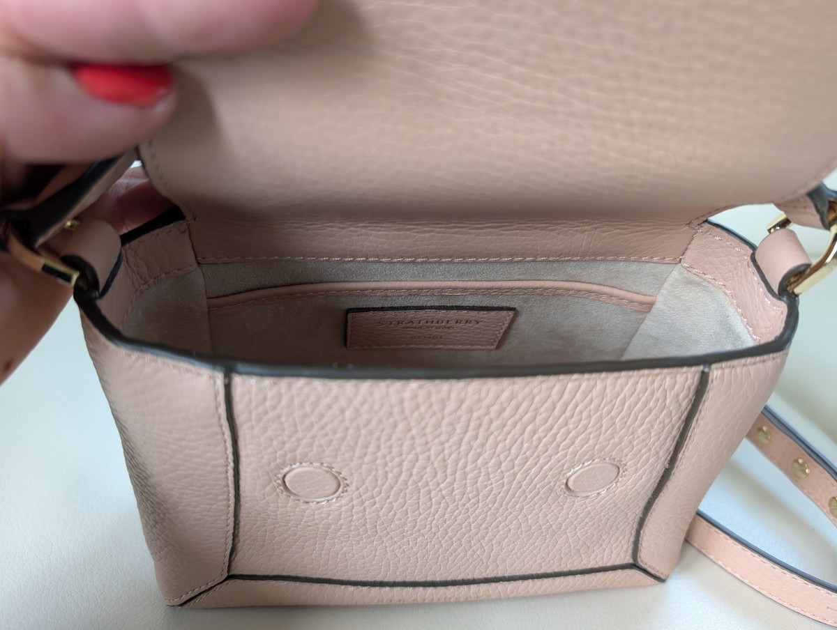 希少 STRATHBERRY ヌードピンク ショルダーバッグ Strathberry - Mosaic Nano - Pink