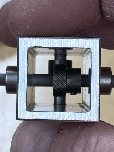 QTY 1 64 PITCH 20 TEETH PIC DESIGN STAINLESS HELICAL GEAR 45 DEGREE HELIX AC5-20 - Picture 5 of 12