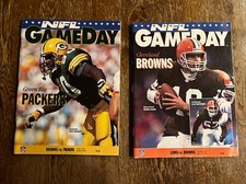 (2) Vintage 1992 NFL GameDay Magazine Cleveland Browns vs 9/20/1992. Packers.