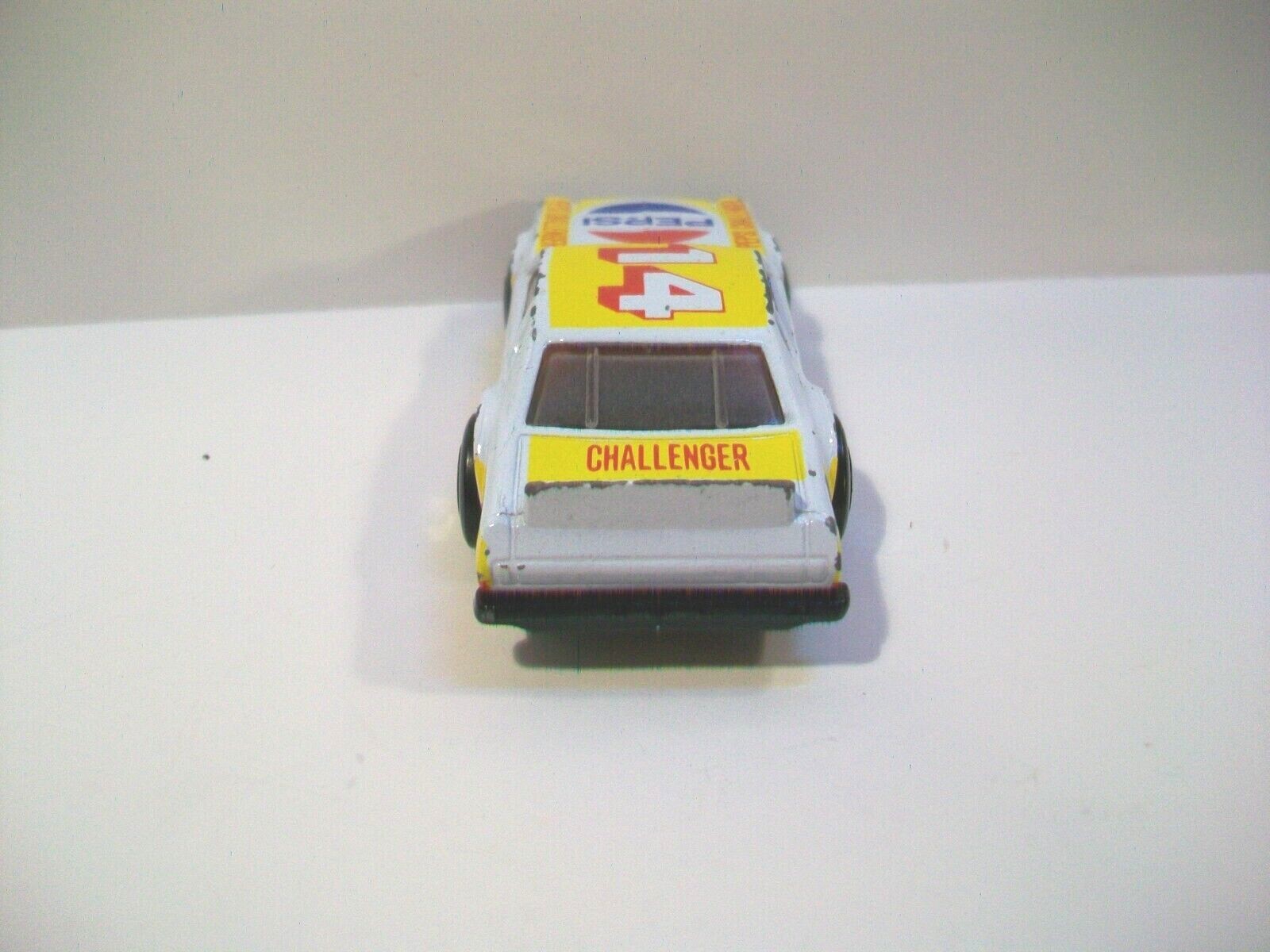Picture 4 of 5