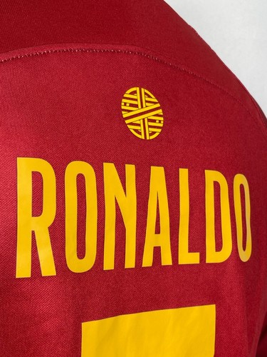 Cristian Ronaldo #7 Portugal Nike 2022 Home Trikot Kit Herren SMALL - Bild 5 von 17