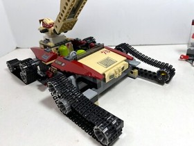 LEGO Jurassic World: Velociraptor Chase 75932 + Dino truck only 7476