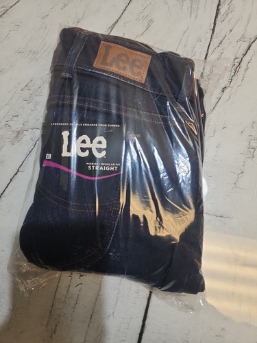 Womens Lee Midrise Straight Regukar Fit Blue Denim Jeans Size 24W Medium New - Picture 6 of 7