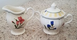 Noritake-SUMMER-ESTATE-Ireland-Creamer-amp-Covered-Sugar-Bowl