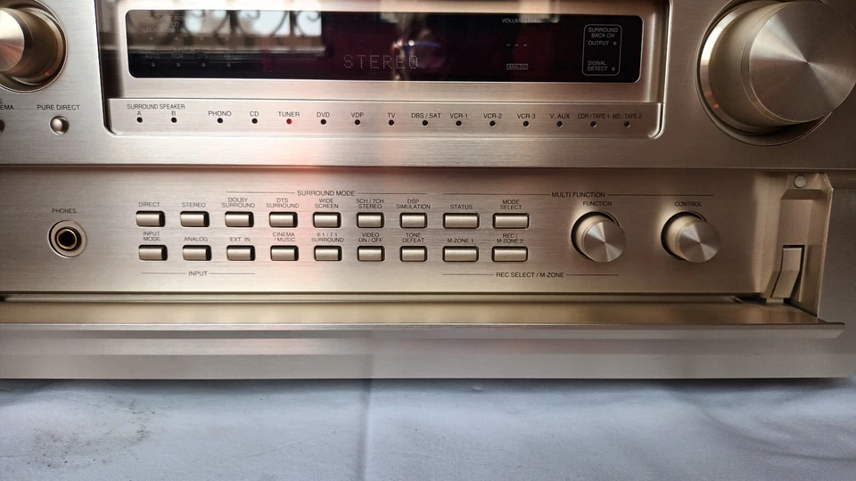 Denon AVC-A1SR THX 2. High-End AV. Wie brandneu. Nur 2 Mal verwendet. Getestet - Bild 2 von 4