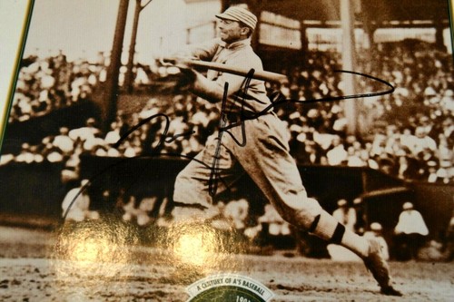 Oakland Athletics A's Yearbook 2000 Autographed Signed Tim Hudson #15 Plaque - Picture 2 of 3