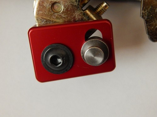 edelbrock ford kickdown