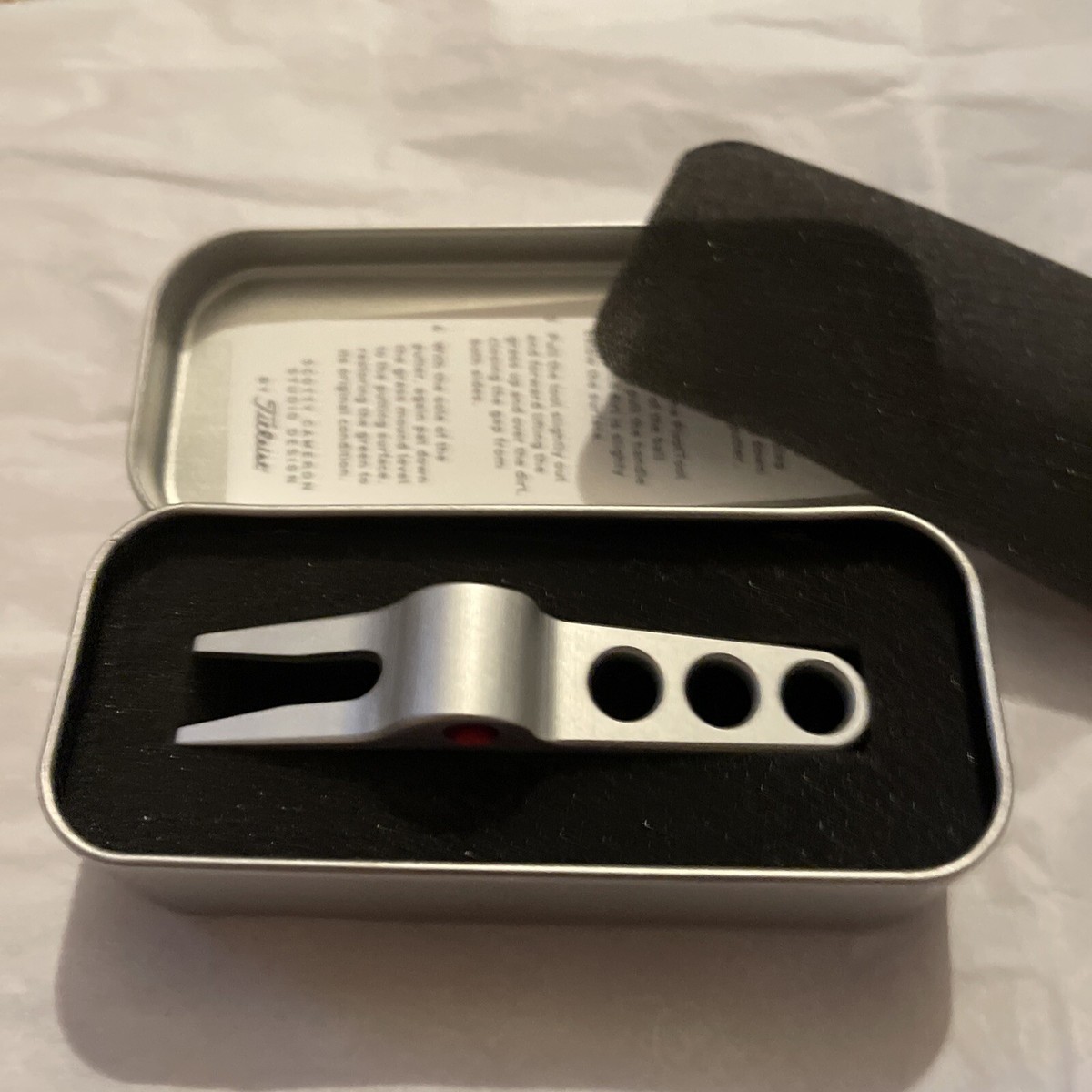 Scotty Cameron Red Dot Divot Tool Scotty Cameron Red Dot Divot Tool