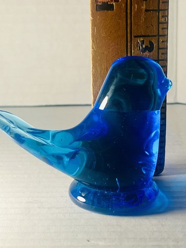 VTG Leo Ward 1996 Baby Blue Bird of Happiness Art Glass Figurine 2.75”x4”x1.75” - Picture 10 of 11