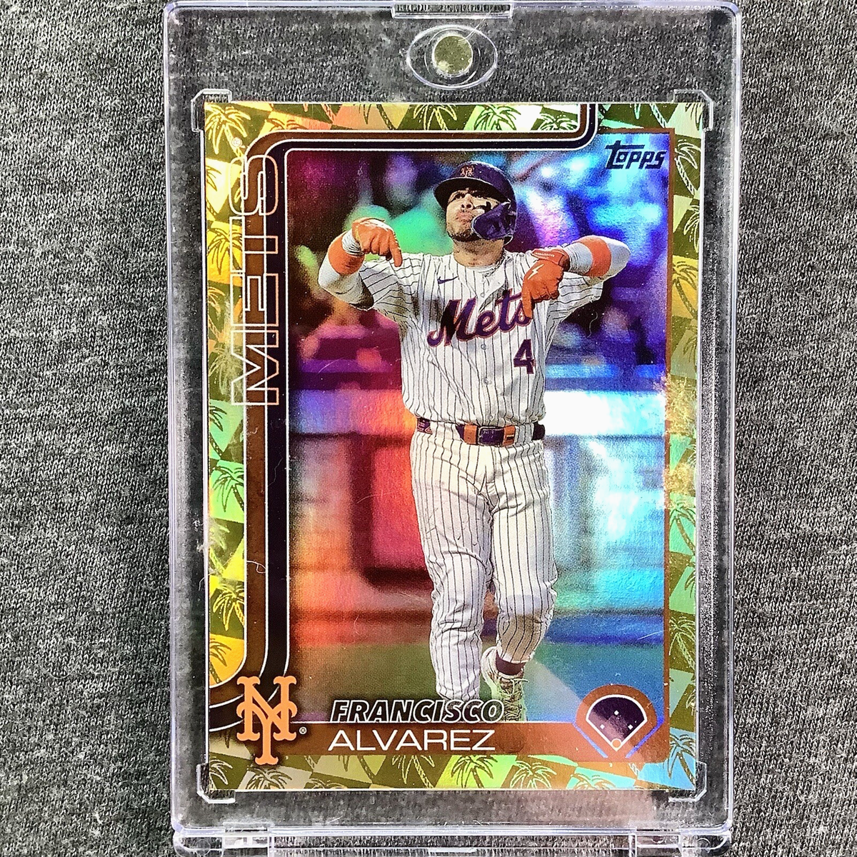 フランシスコアルバレス　ローズゴールドリフラクター　topps メッツ フランシスコアルバレス ローズゴールドリフラクター topps
