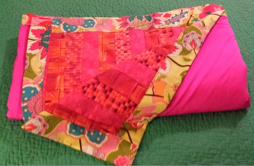 Patchwork Quilt Throw Blanket Cover 62x79 Bright Pink Floral Hand Tied OOAK NEW - Picture 19 of 20