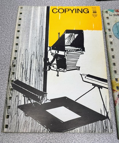 Lot of 7 Kodak 60's 70's Vintage Photography Camera Photo Books Data Book - Picture 5 of 11